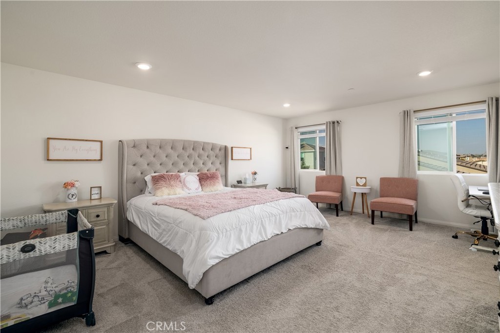 30538 Oasis Road Murrieta, CA 92563 - Photo 12 of 26 Master bedroom