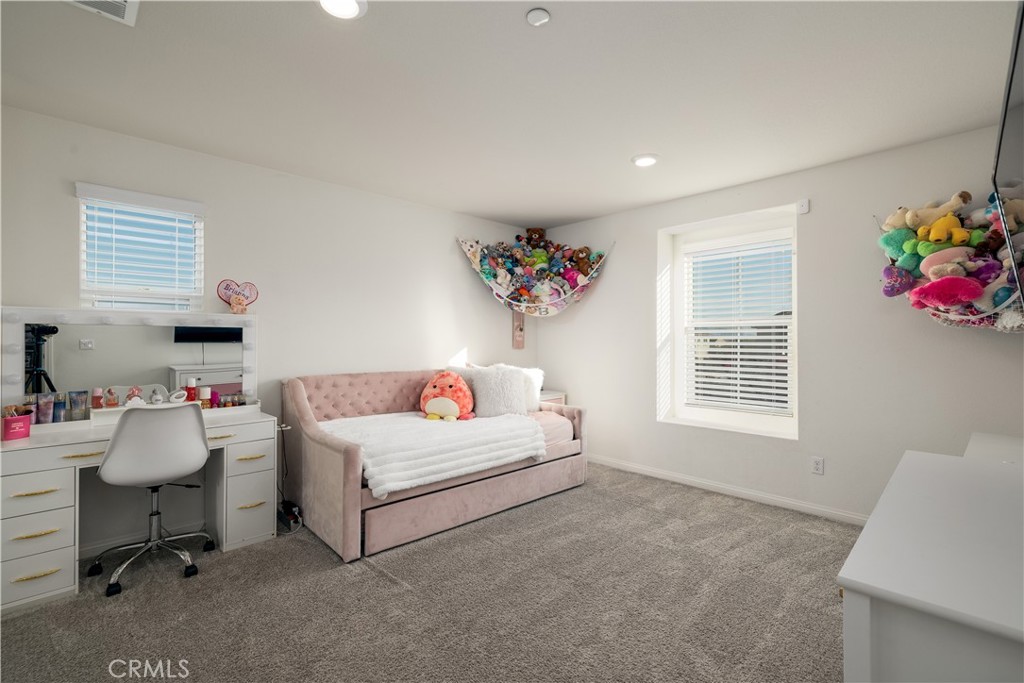 30538 Oasis Road Murrieta, CA 92563 - Photo 21 of 29 Third bedroom upstairs