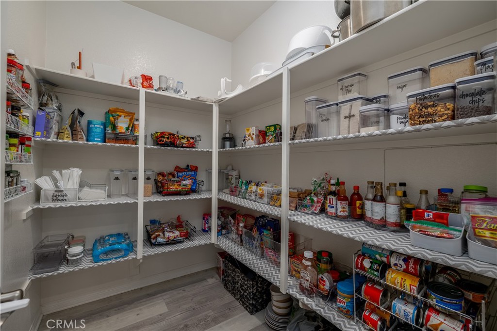 30538 Oasis Road Murrieta, CA 92563 - Photo 6 of 26 walk in pantry