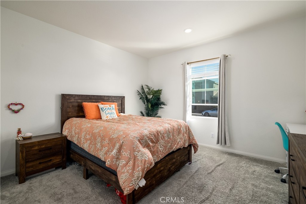 30538 Oasis Road Murrieta, CA 92563 - Photo 9 of 26 Down stairs room