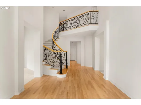 $1,275,000 | 9820 Northwest Skyview Drive, Portland, OR 97231