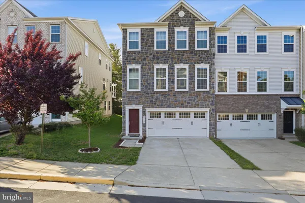 $825,000 | 43450 Sweet Brandy Terrace, Ashburn, VA 20147