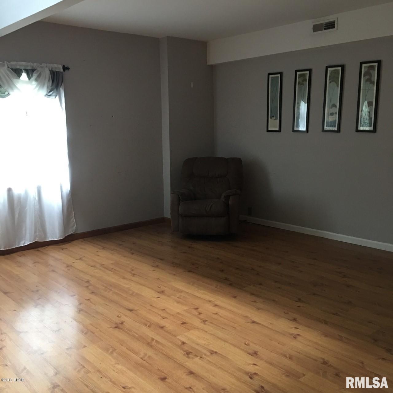 2530 Dogwalk Road Anna, IL 62906 - Photo 9 of 23