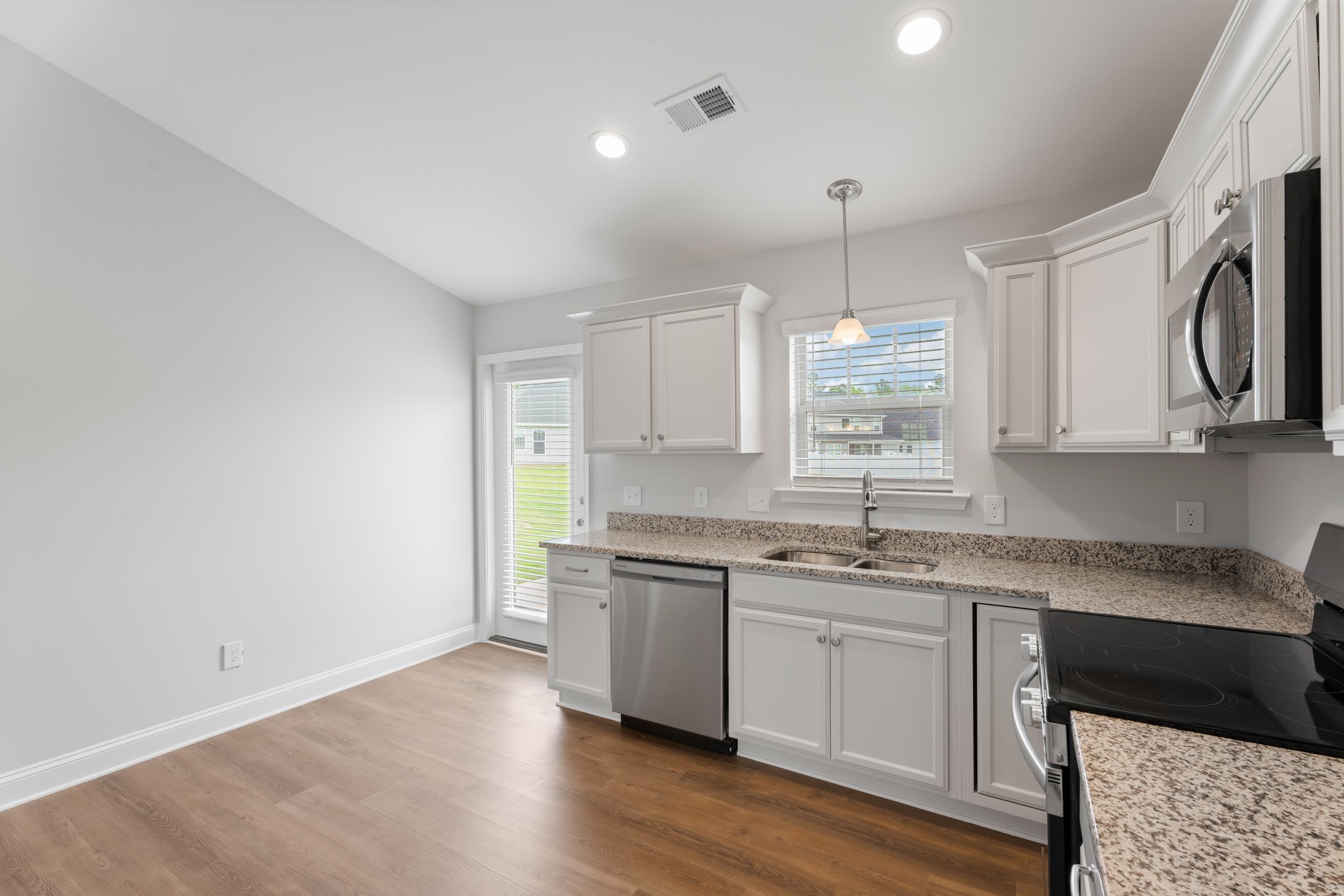 3041 Emberly Drive Roebuck, SC 29376 - Photo 9 of 21