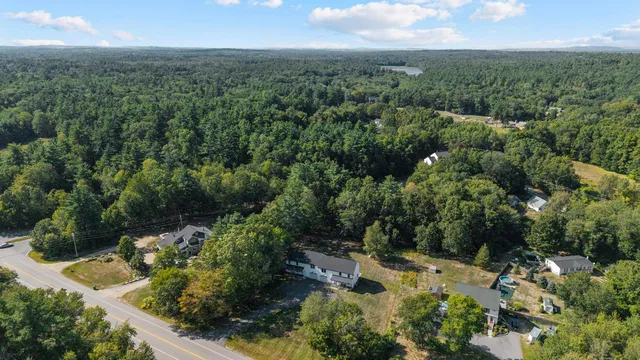 $1,400,000 | 17-a & B Page Road, Kingston, NH 03848