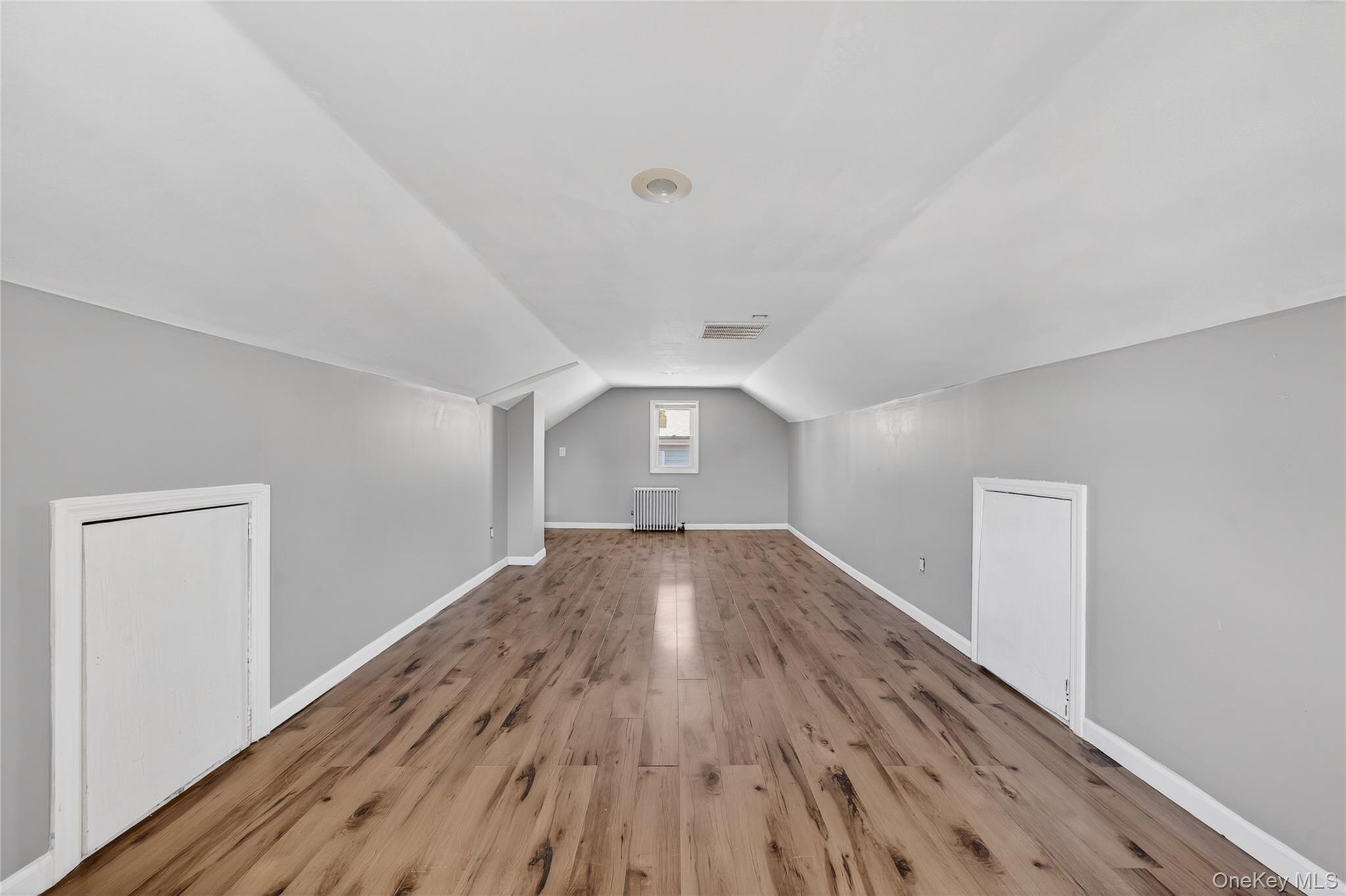 86 Remsen Avenue Hempstead, NY 11550 - Photo 13 of 27