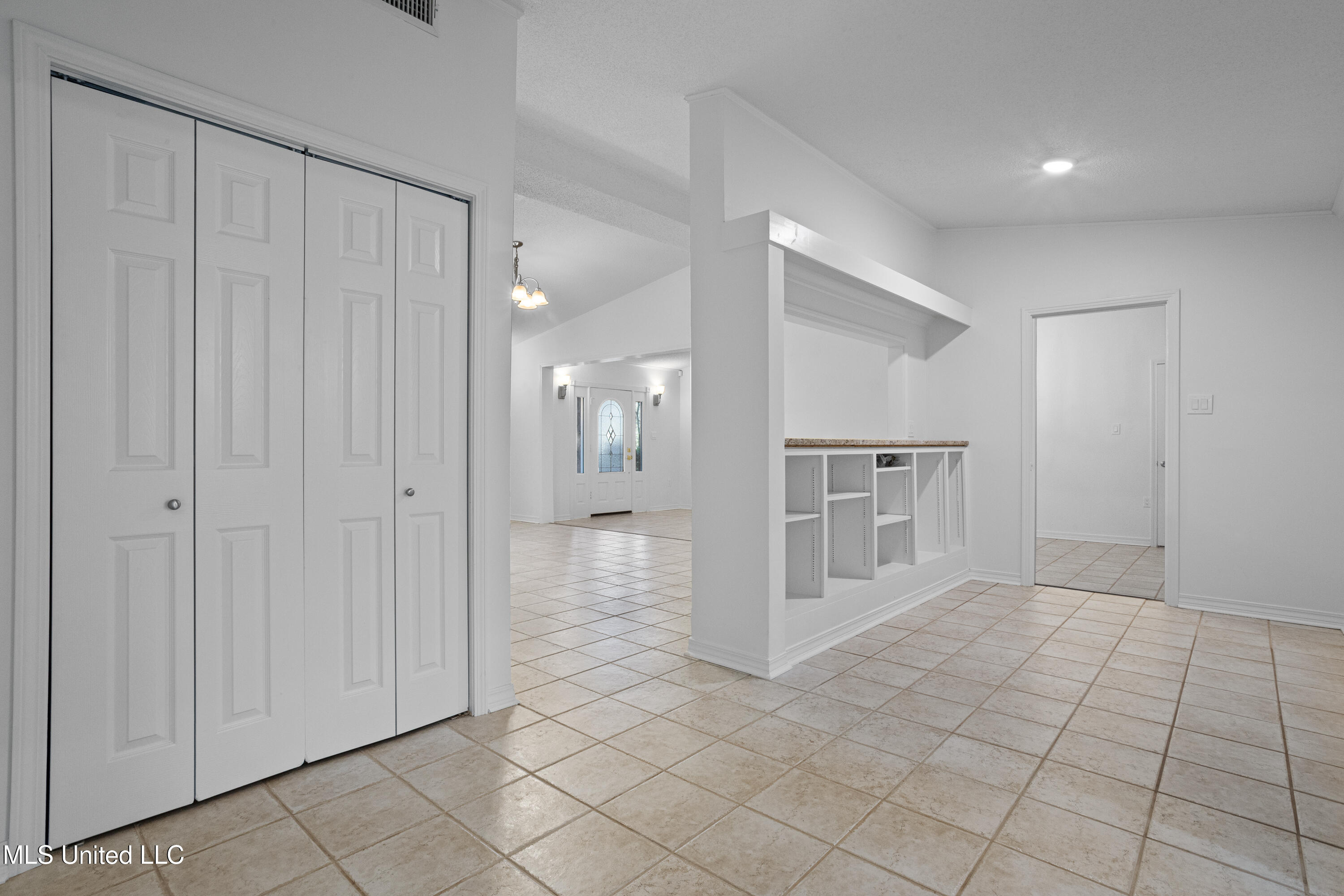 5808 Ridge Road Ocean Springs, MS 39564 - Photo 16 of 40 0015