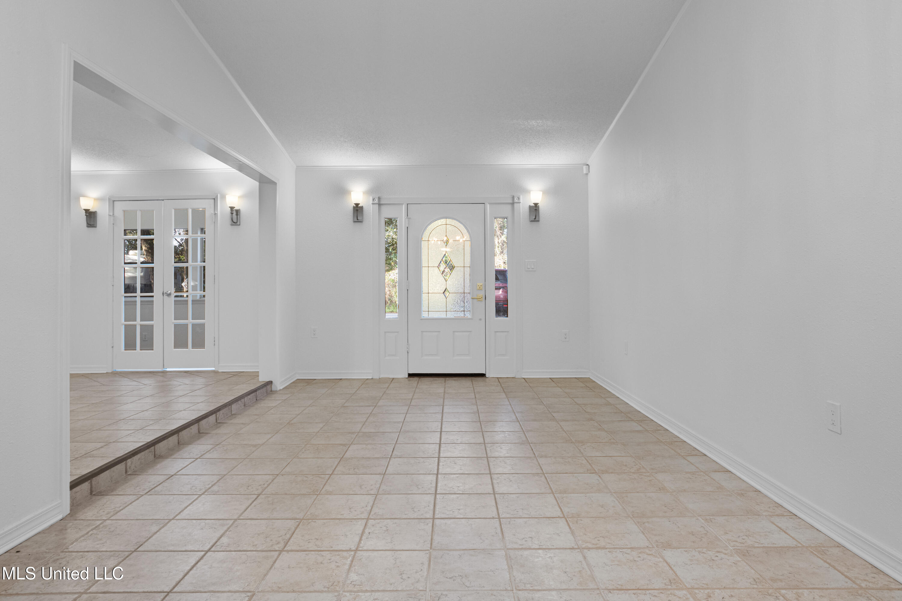 5808 Ridge Road Ocean Springs, MS 39564 - Photo 4 of 40 0004