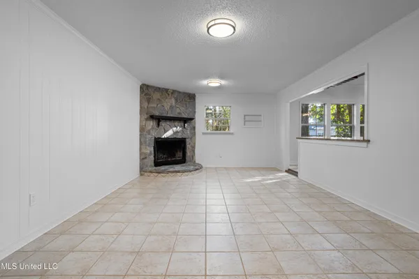 $349,500 | 5808 Ridge Road, Ocean Springs, MS 39564