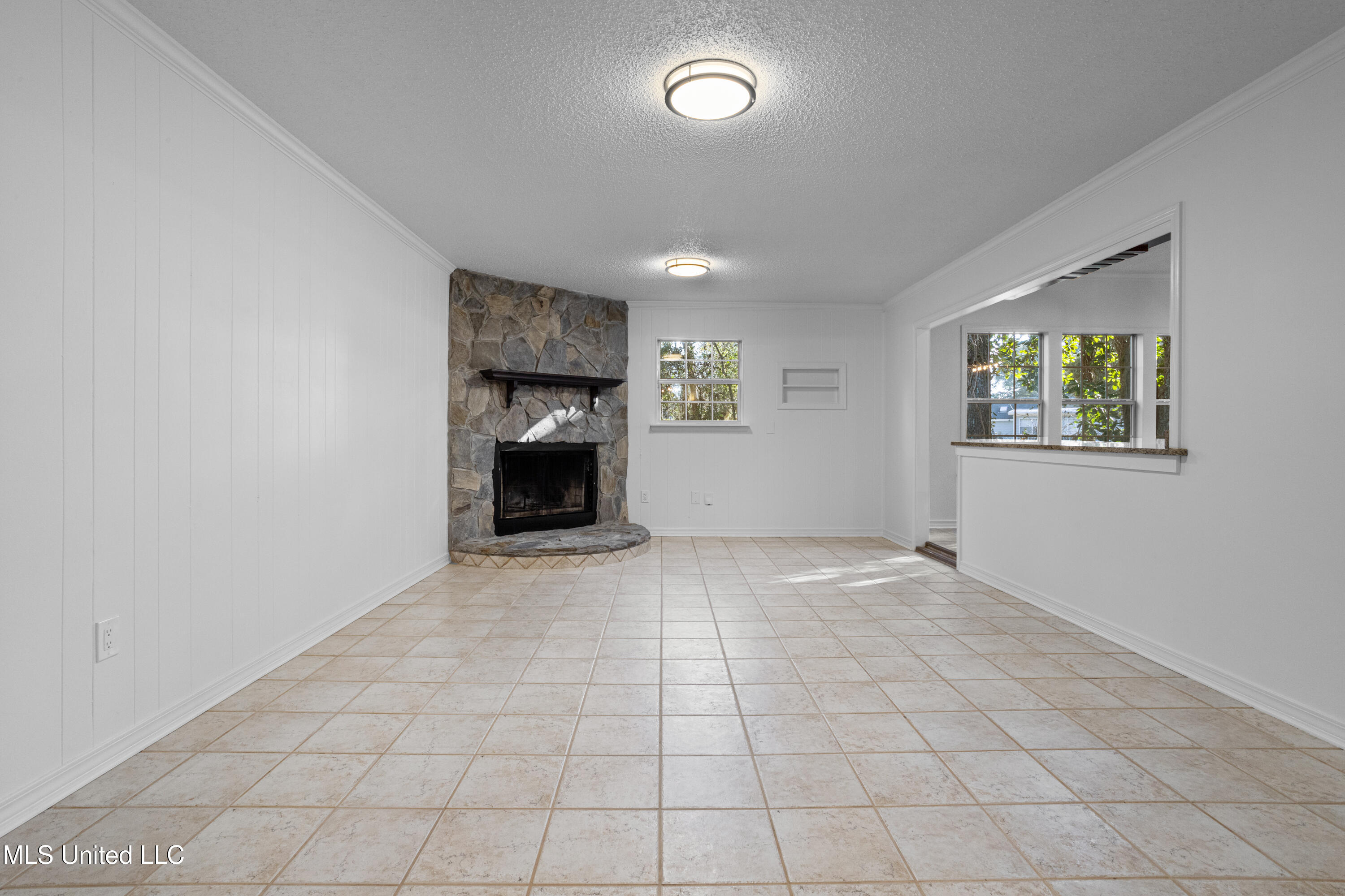 5808 Ridge Road Ocean Springs, MS 39564 - Photo 8 of 40 0007