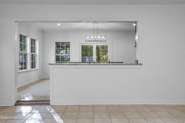 $349,500 | 5808 Ridge Road, Ocean Springs, MS 39564