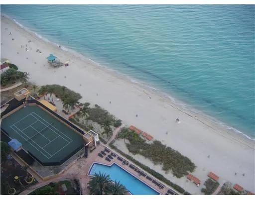 $7,500 | 19111 Collins Avenue, Unit 2807, Sunny Isles Beach, FL 33160