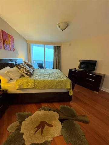 $7,500 | 19111 Collins Avenue, Unit 2807, Sunny Isles Beach, FL 33160