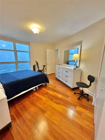 $7,500 | 19111 Collins Avenue, Unit 2807, Sunny Isles Beach, FL 33160