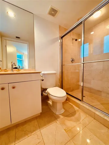 $7,500 | 19111 Collins Avenue, Unit 2807, Sunny Isles Beach, FL 33160