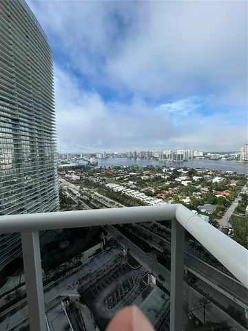 $7,500 | 19111 Collins Avenue, Unit 2807, Sunny Isles Beach, FL 33160