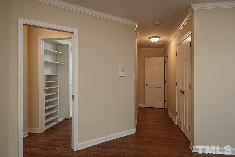 3417 Huckabay Circle Raleigh, NC 27612 - Photo 12 of 25 Gallery Image 12