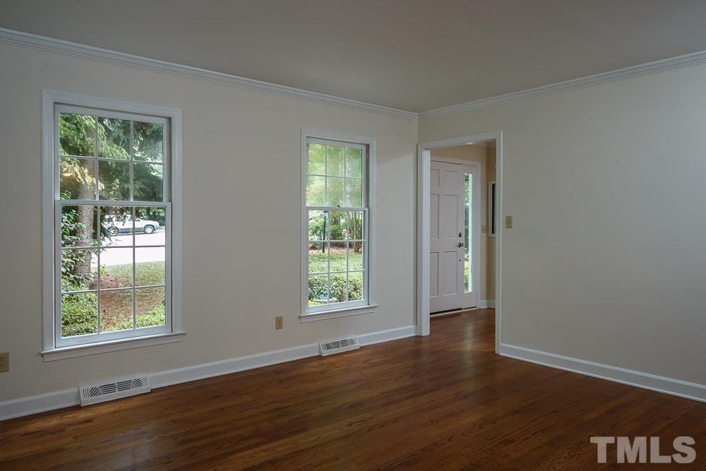 3417 Huckabay Circle Raleigh, NC 27612 - Photo 3 of 25 Gallery Image 3
