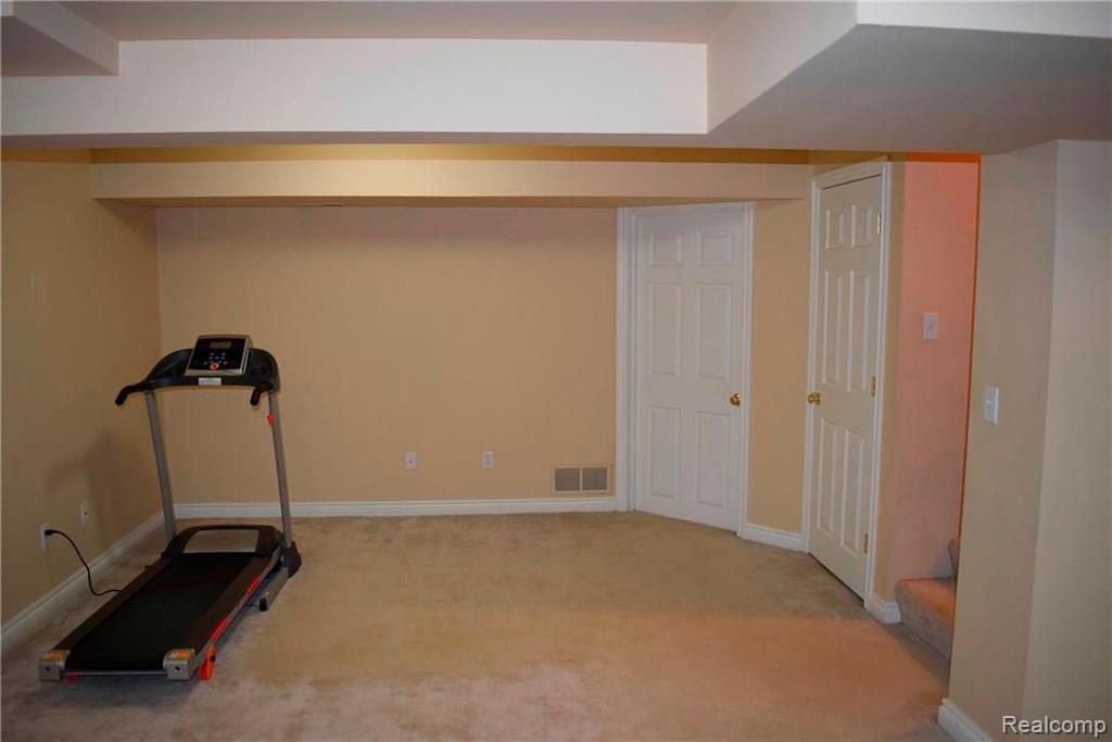 1622 Commodore Circle Canton, MI 48187 - Photo 59 of 67