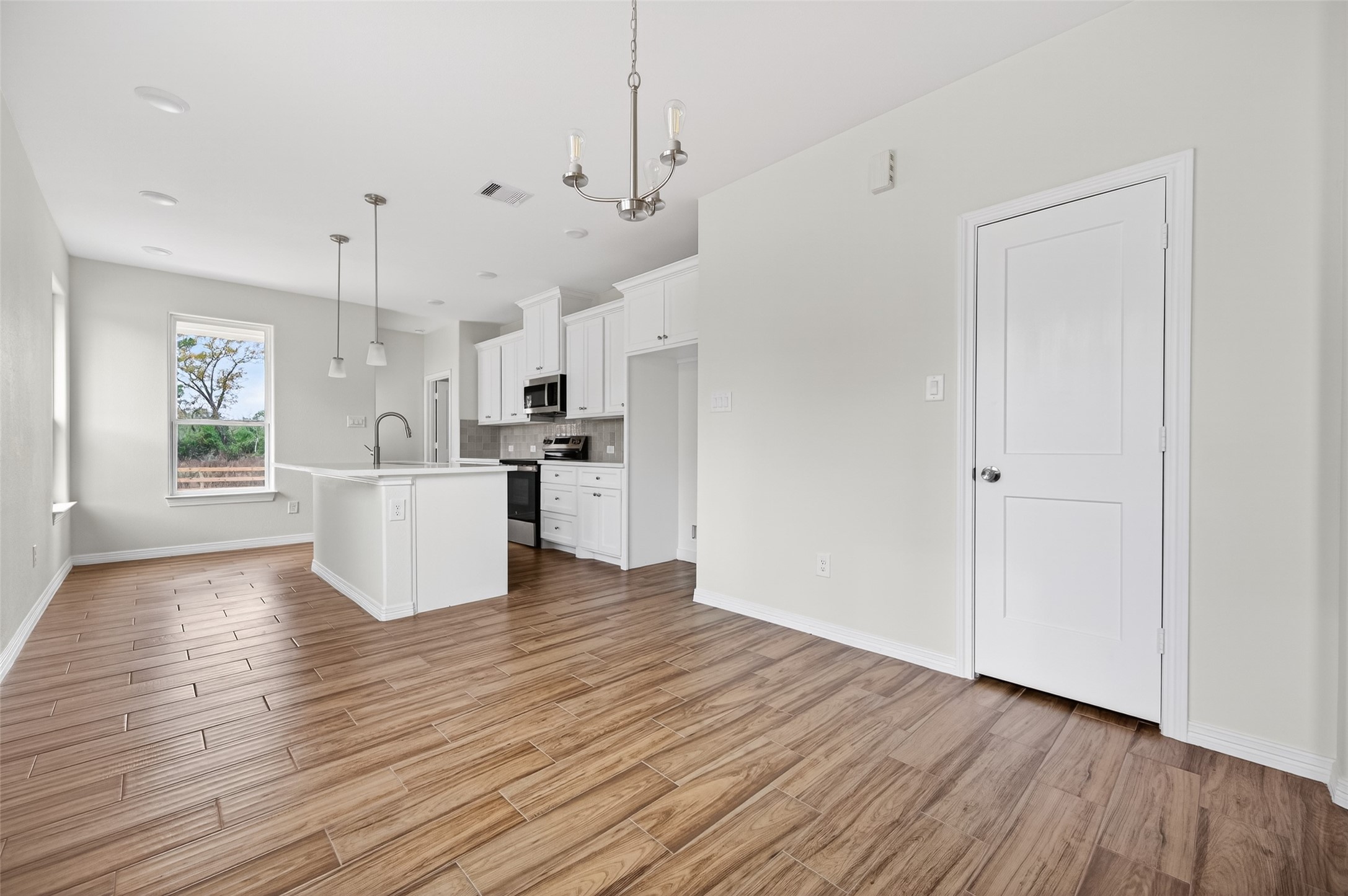 24644 Cavan Street Hempstead, TX 77445 - Photo 16 of 48