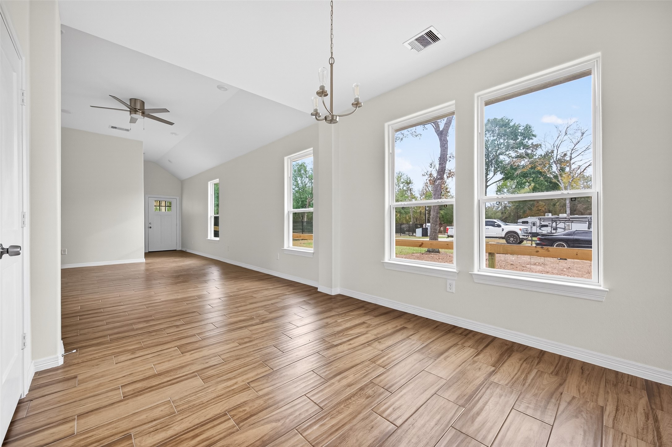 24644 Cavan Street Hempstead, TX 77445 - Photo 17 of 48