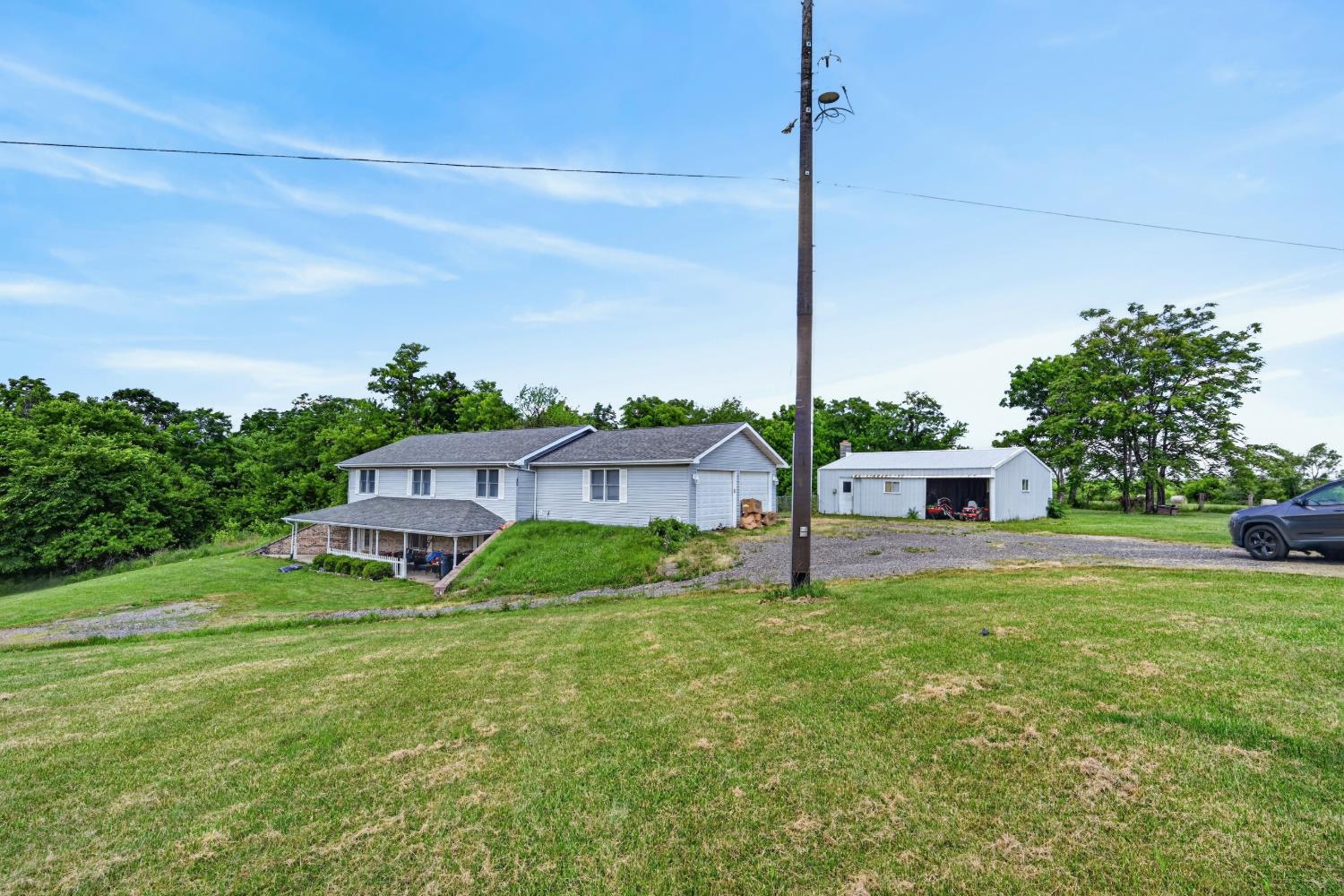 9453 Florence Hill Road Florence, IN 47020 - Photo 1 of 37