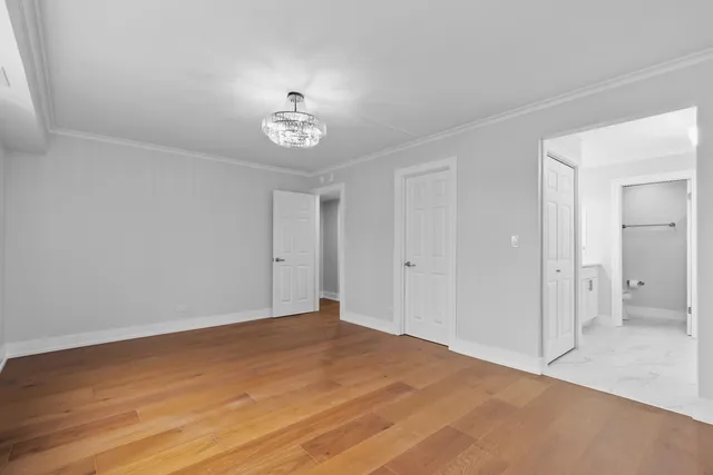 $349,900 | 2086 St Johns Avenue, Unit 306, Highland Park, IL 60035