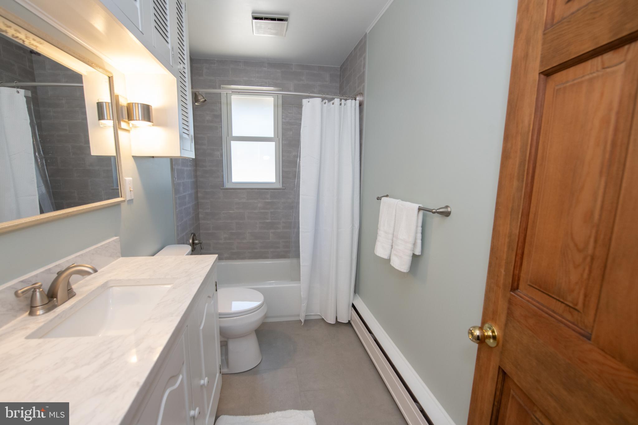 423 Brownsburg Road, Unit W Newtown, PA 18940 - Photo 89 of 109 Hall Bathroom