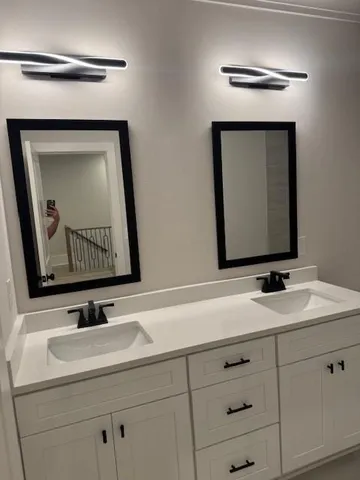 a bathroom with a toilet and a bathtub