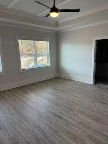 a view of an empty walk in closet