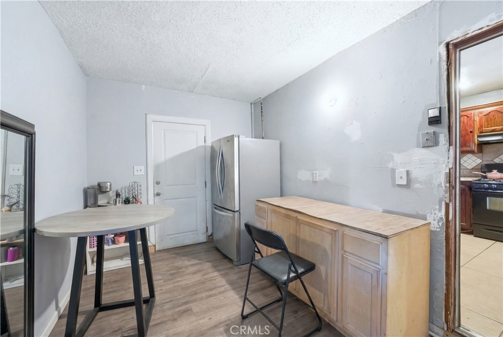 1230 Arthur Avenue Riverside, CA 92501 - Photo 18 of 37 Digitally Decluttered