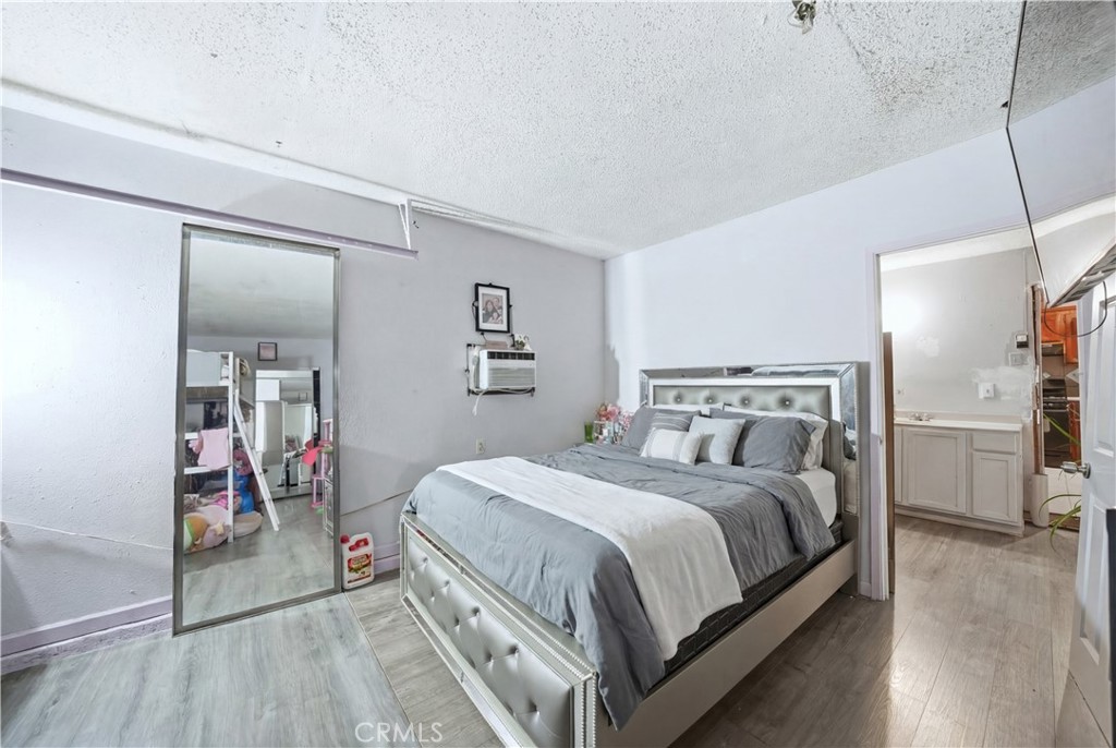 1230 Arthur Avenue Riverside, CA 92501 - Photo 19 of 37 Digitally Decluttered