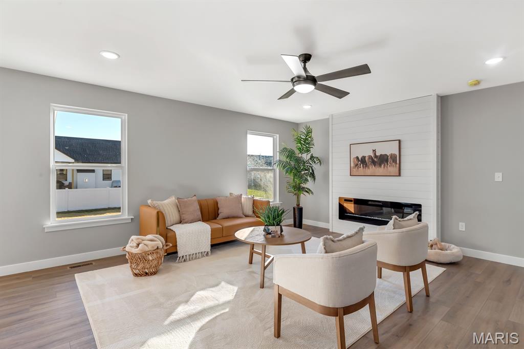 421 George Bush Boulevard Troy, IL 62294 - Photo 12 of 47