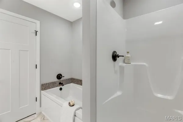 $597,900 | 421 George Bush Boulevard, Troy, IL 62294