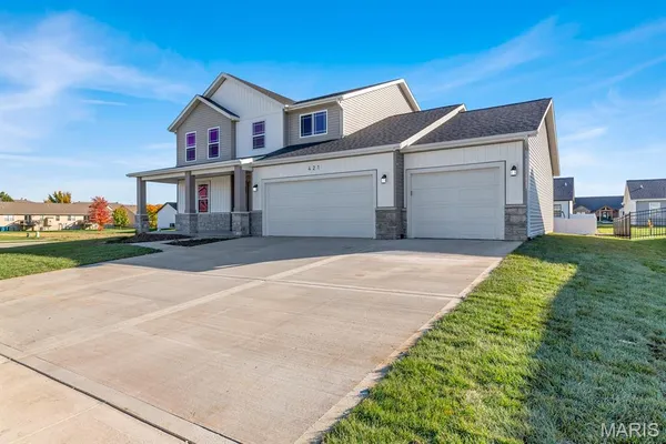 $597,900 | 421 George Bush Boulevard, Troy, IL 62294