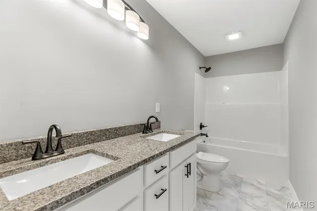 $597,900 | 421 George Bush Boulevard, Troy, IL 62294