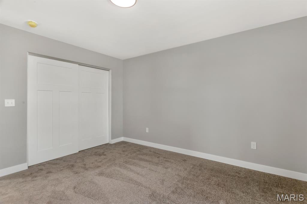 421 George Bush Boulevard Troy, IL 62294 - Photo 33 of 47