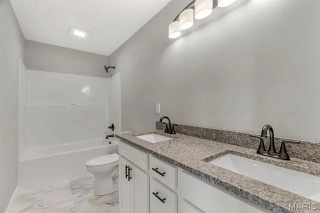 $597,900 | 421 George Bush Boulevard, Troy, IL 62294