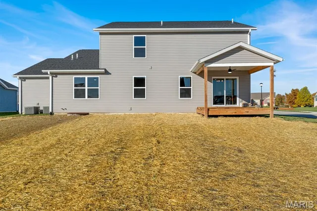 $597,900 | 421 George Bush Boulevard, Troy, IL 62294