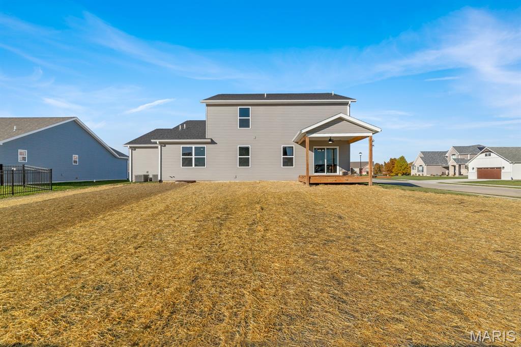 421 George Bush Boulevard Troy, IL 62294 - Photo 43 of 47