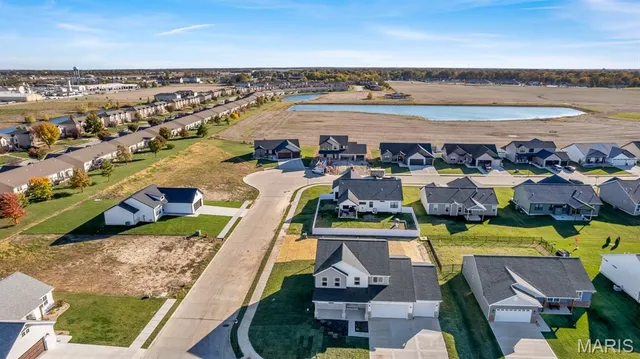 $597,900 | 421 George Bush Boulevard, Troy, IL 62294