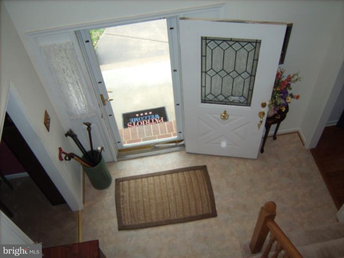 5284 Courtneys Corner Road Sumerduck, VA 22742 - Photo 1 of 26 Foyer