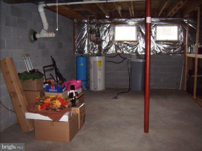 5284 Courtneys Corner Road Sumerduck, VA 22742 - Photo 12 of 26 Lower Level storage area