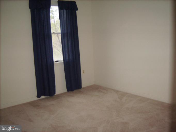 5284 Courtneys Corner Road Sumerduck, VA 22742 - Photo 7 of 26 2nd bedroom