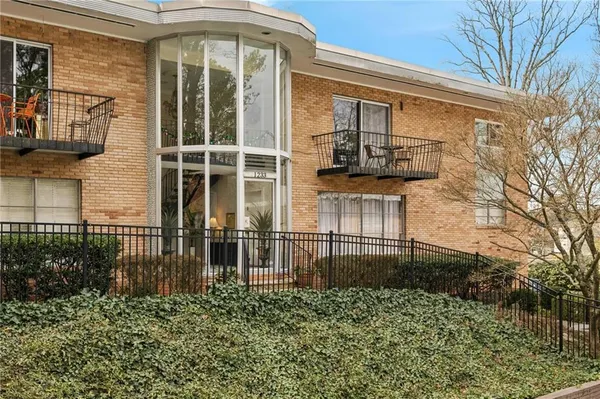 $150,000 | 1233 Woodland Avenue Northeast, Unit 5, Atlanta, GA 30324