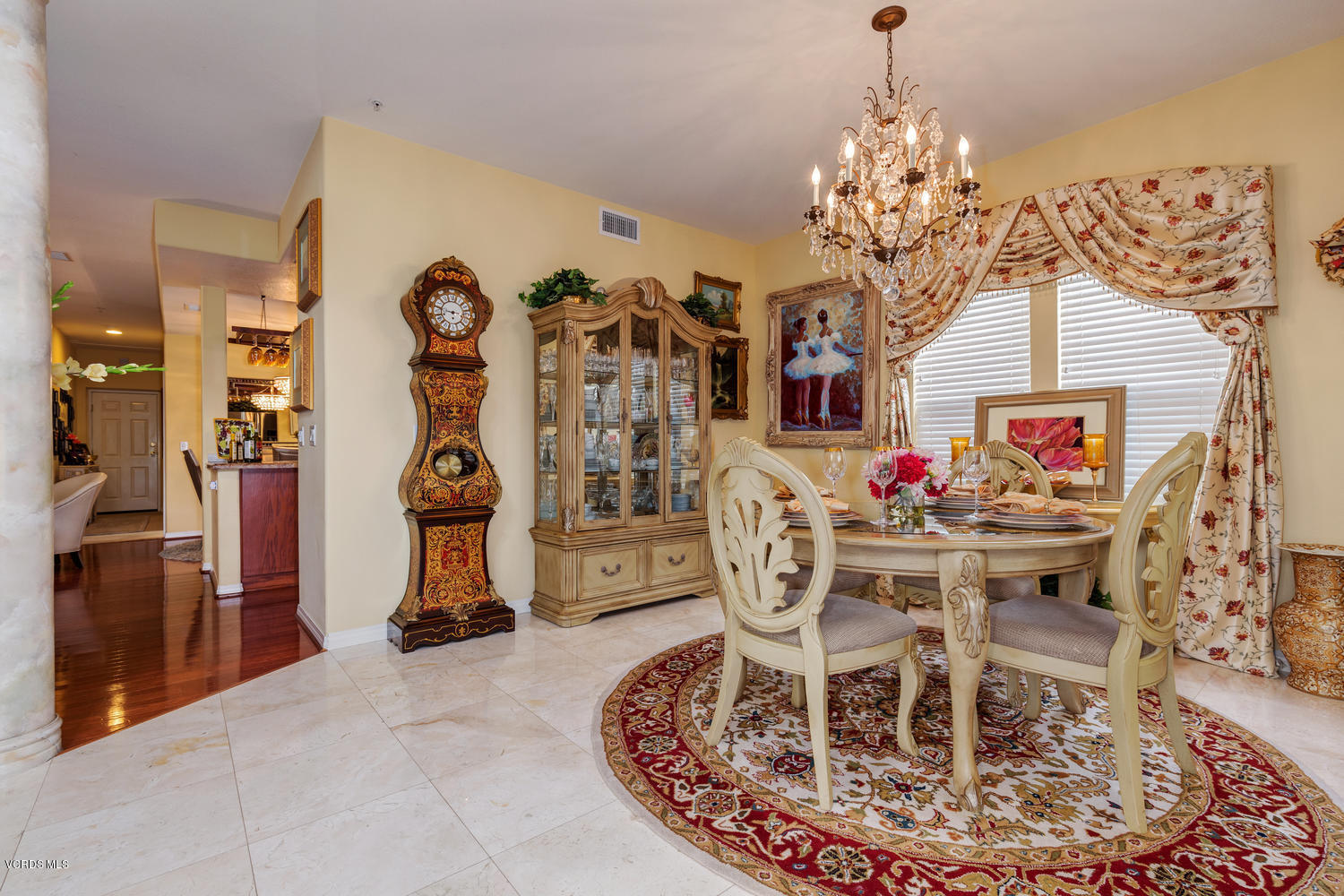 11180 Darling Road Ventura, CA 93004 - Photo 12 of 57 11180 Darling Rd Ventura CA-large-008-21