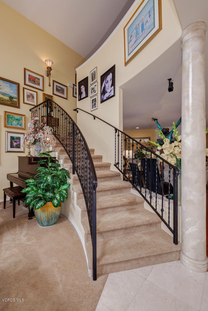 11180 Darling Road Ventura, CA 93004 - Photo 36 of 57 11180 Darling Rd Ventura CA-large-022-3-