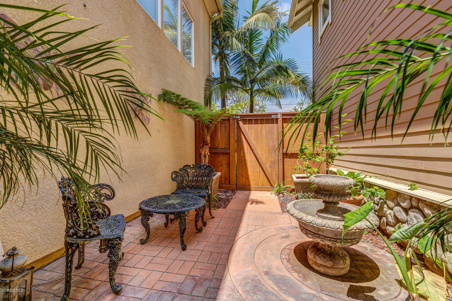 11180 Darling Road Ventura, CA 93004 - Photo 55 of 57 11180 Darling Rd Ventura CA-large-036-30