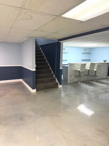 $4,250 | 17312 Valley View Drive, Tinley Park, IL 60477