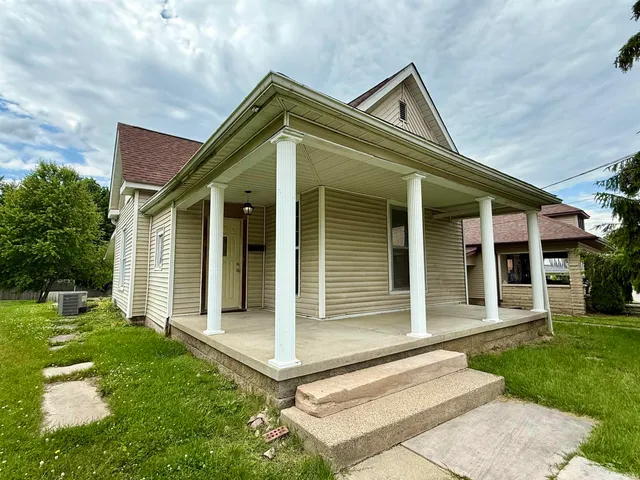 $189,900 | 921 Lincoln Avenue, Bedford, IN 47421